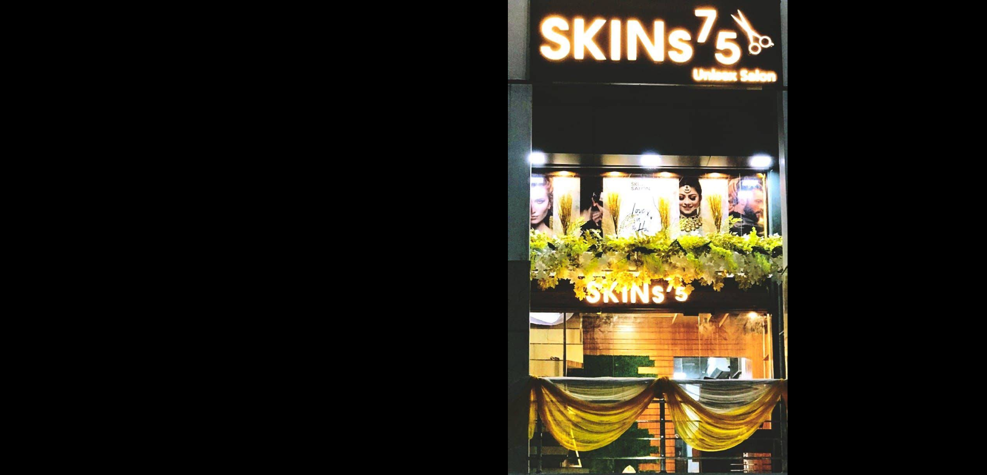 Skins75 Unisex Salon storefront